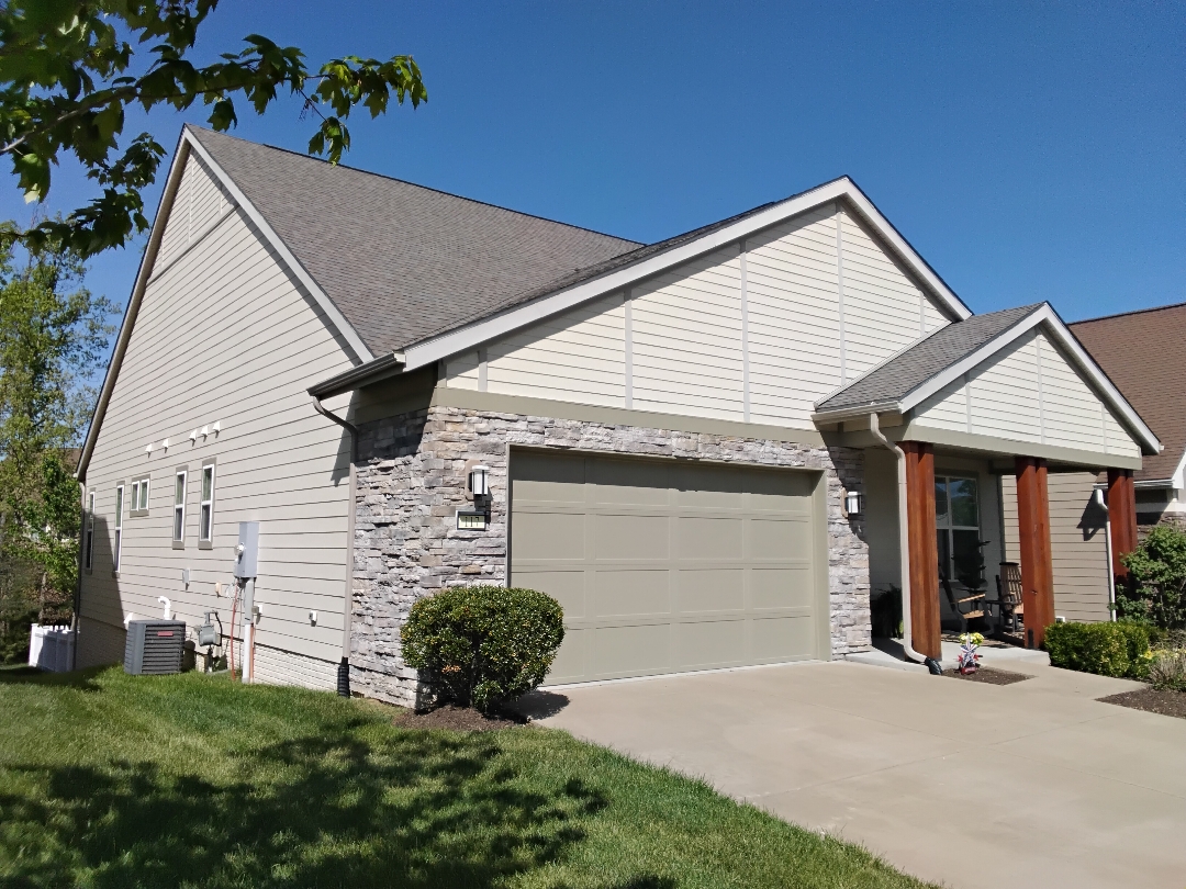 House washing, Window Cleaning & Deck Cleaning in Lake Frederick VA 1