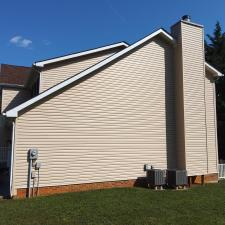 House-Washing-Windows-Cleaning-and-Driveway-Washing-in-Winchester-VA 1